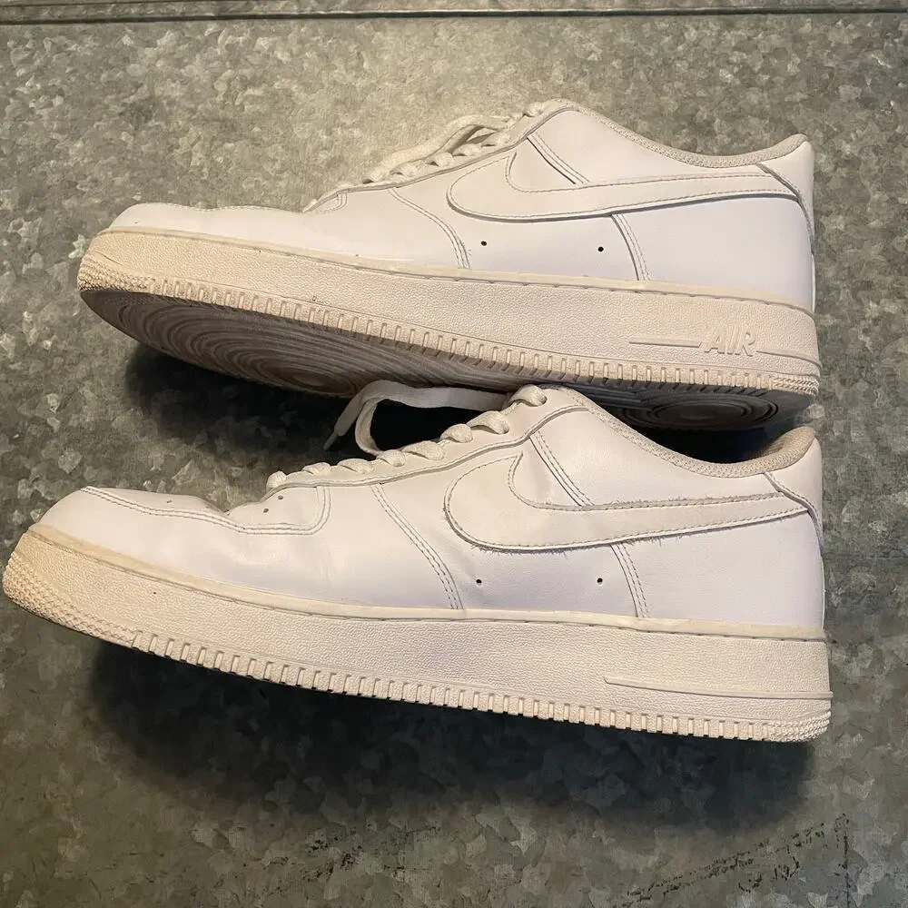 Nike AF-1 Air Force 1 '07 Low White Sneakers Shoes Mens 13 CW2288-111  Casual